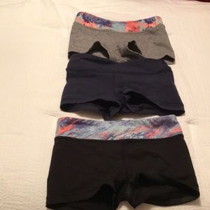 3 pairs of ivivva booty shorts size 8
